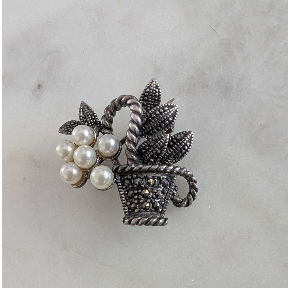 VTG 925 Sterling Silver Flower Basket Brooch Pin Marcasite Faux Pearl 1" Gift